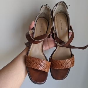 G.H. Bass & Co. Basket Weave strap chunk sandals